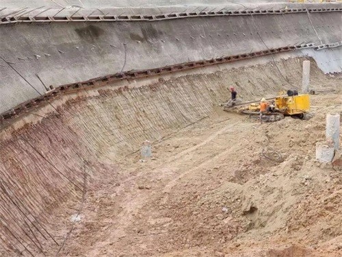 杜尔伯特基坑边坡加固